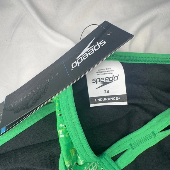 Speedo performance endurance Free Back Swimsuit green size 28 train - Picture 7 of 8